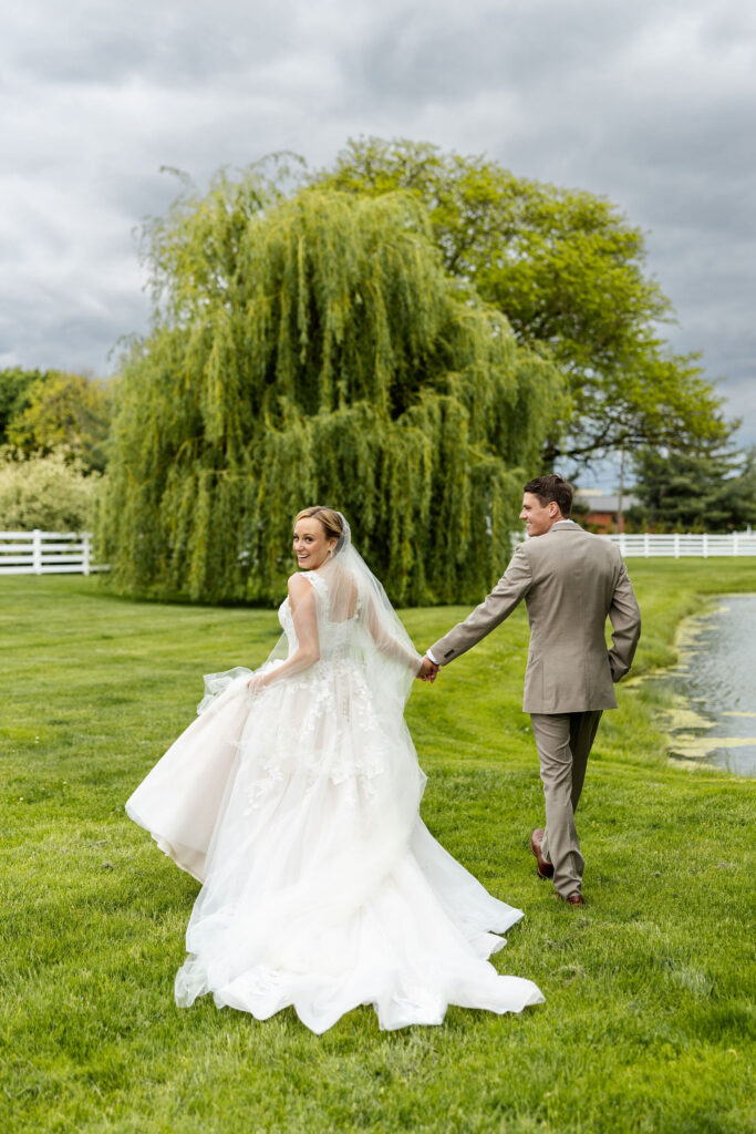 wedding portraits at the barn at silverstone in lancaster pa